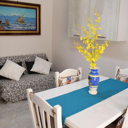 Casa Valentina A 100 M Dal Mare Santa Flavia Exterior foto